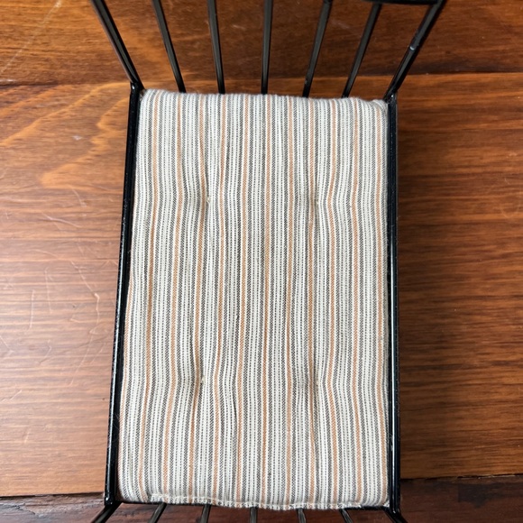 Maileg Vintage Anthracite Bed - Picture 6 of 8